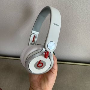 BEATS BY DR DRE MIXR HEADPHONES